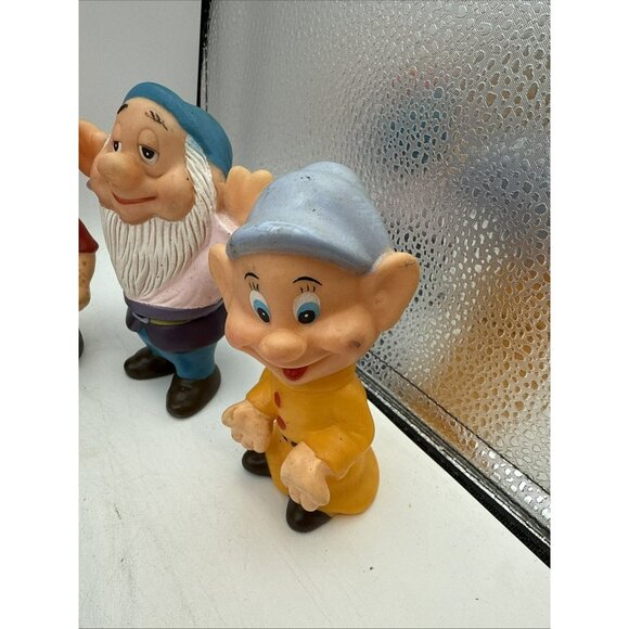 7 Piece Vintage Snow White 7 Seven Dwarfs Figure Toy - Picture 5 of 12